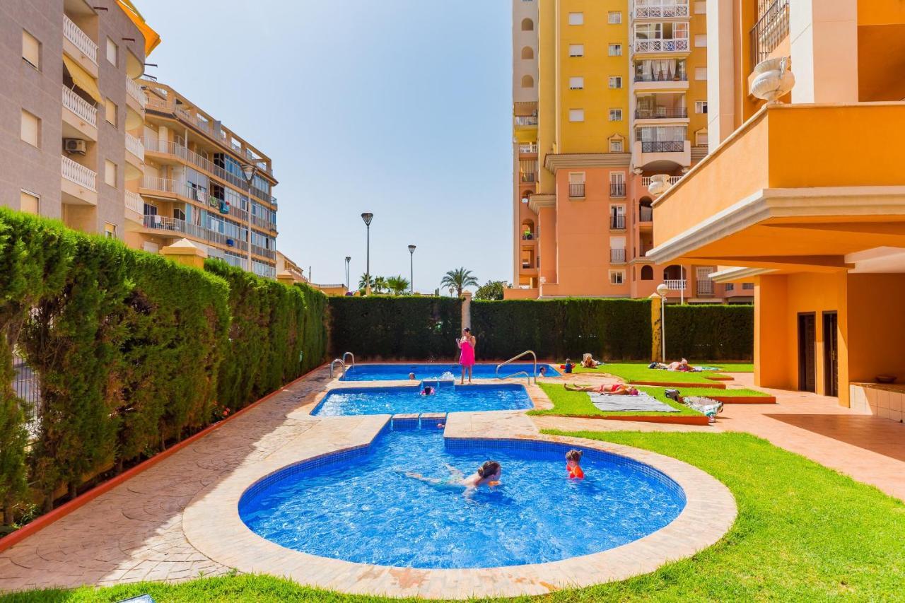 Apartamento Seaview Deluxe تورّيفيِخا المظهر الخارجي الصورة